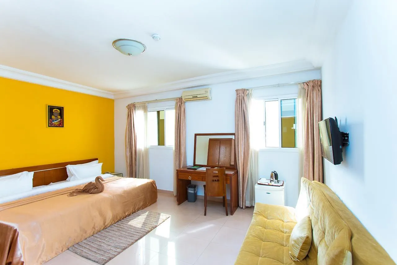 ***  Le Feto Hotel Dakar Senegal